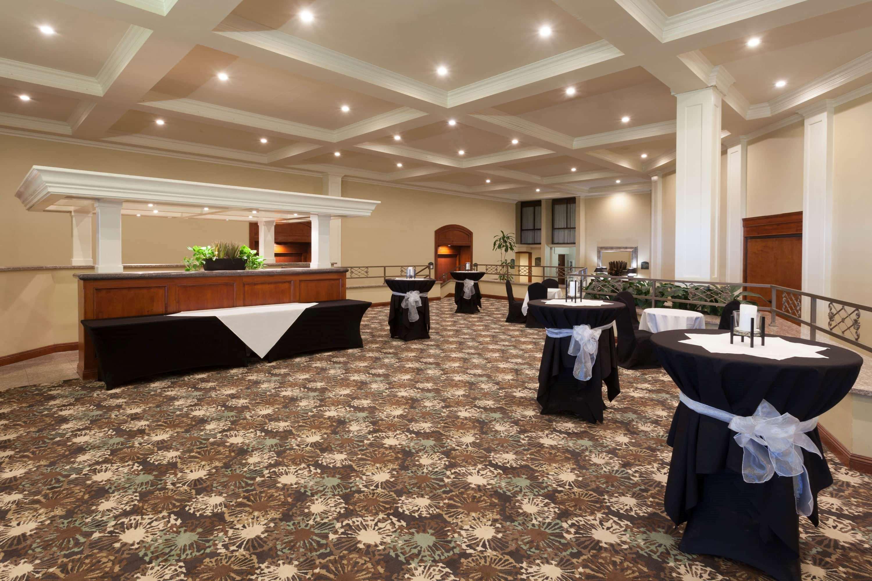 Wyndham Visalia Hotel Eksteriør billede